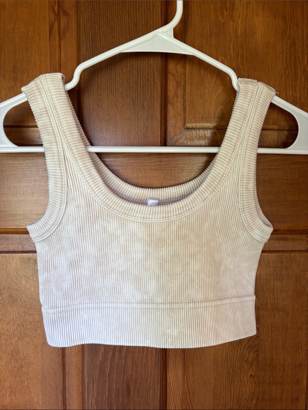Zenana Outfitters Ribbed Scoop Crop Tank - Cream/Tan